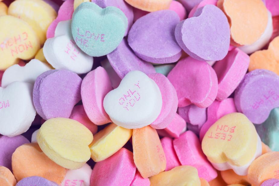 candy-hearts-pile COACHING